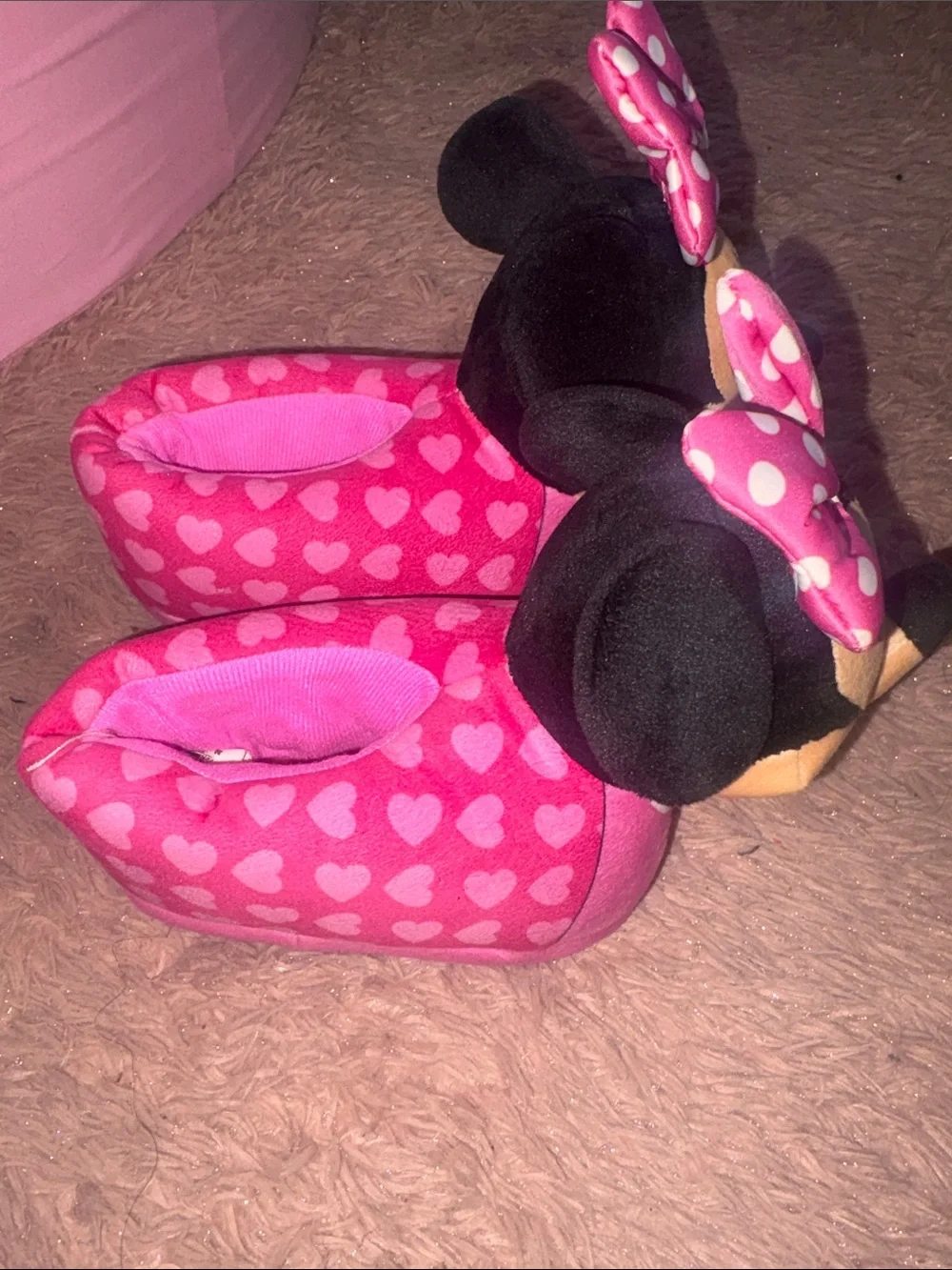 Pink Minnie Mouse Kids Slippers with Polka Dot Bow